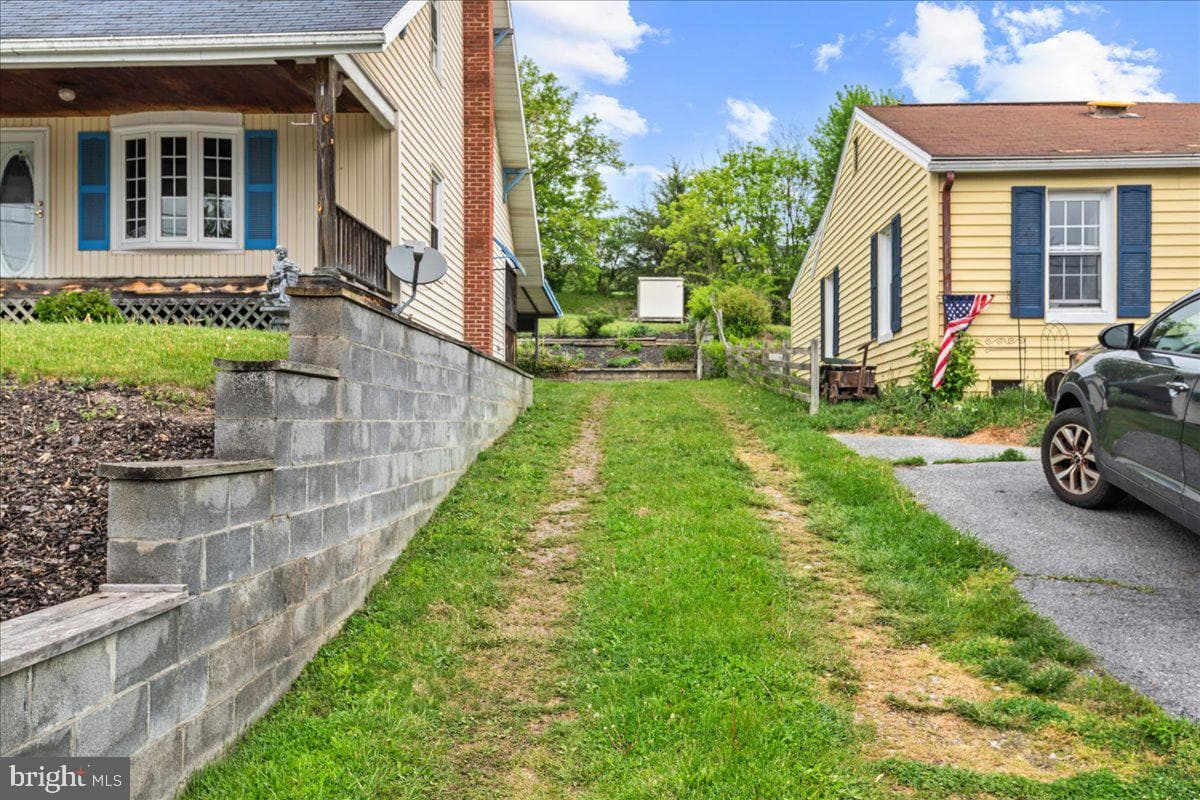 132 Washington Street photo 7