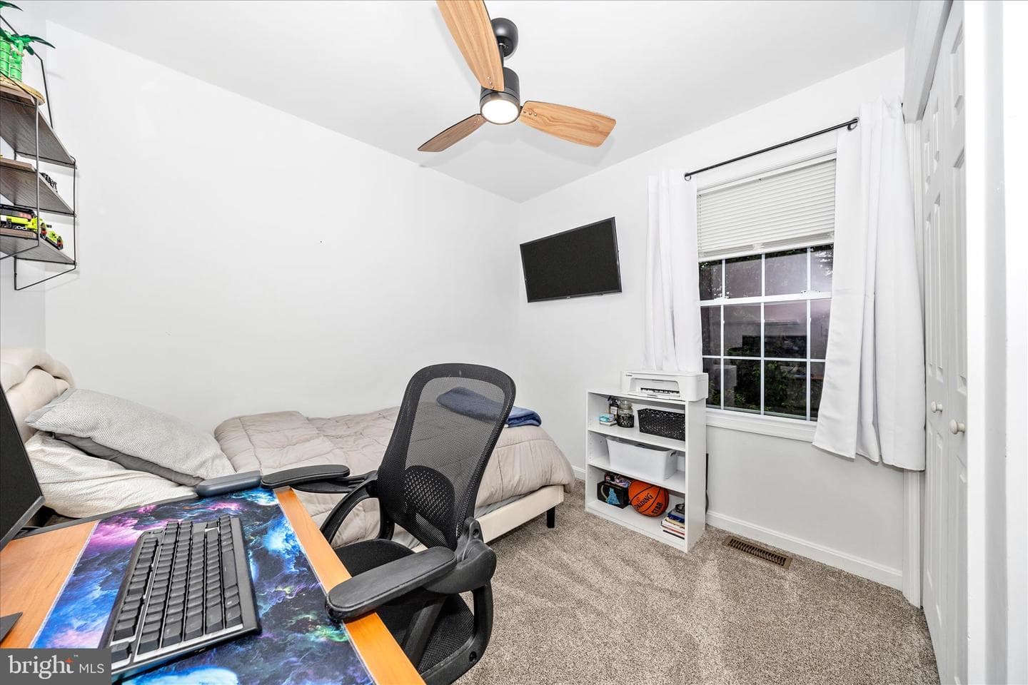 916 Harwood Road photo 29