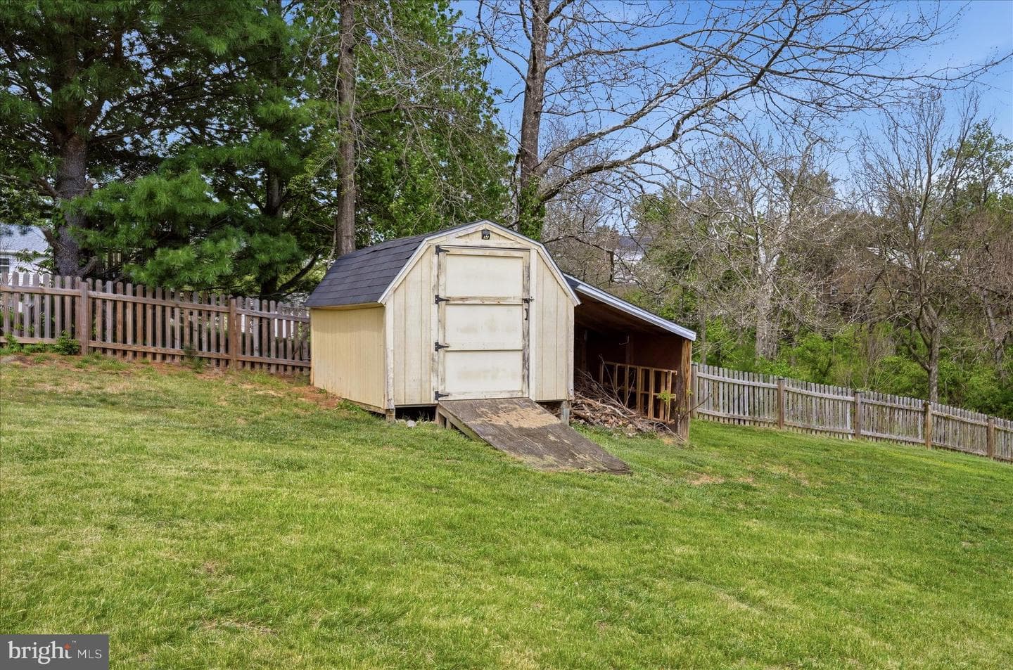 4 Millrace Lane photo 47