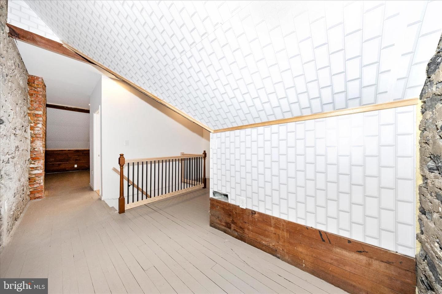 16 Belview Avenue photo 14