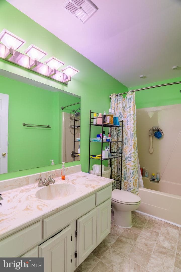 17916 Clubhouse Drive photo 40