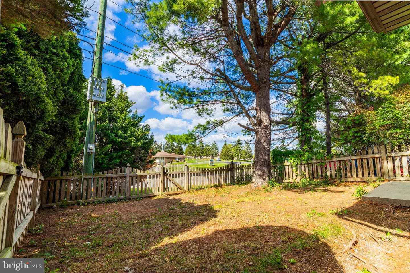 17916 Clubhouse Drive photo 60