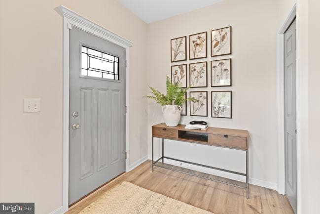 20102 Regent Circle photo 5