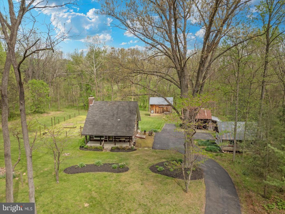 16926 Sprecher Road photo 59