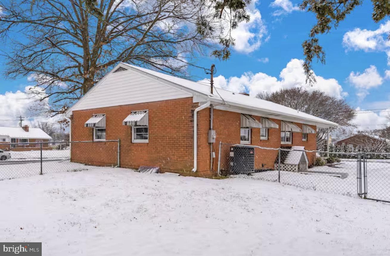 901 Noland Drive photo 32