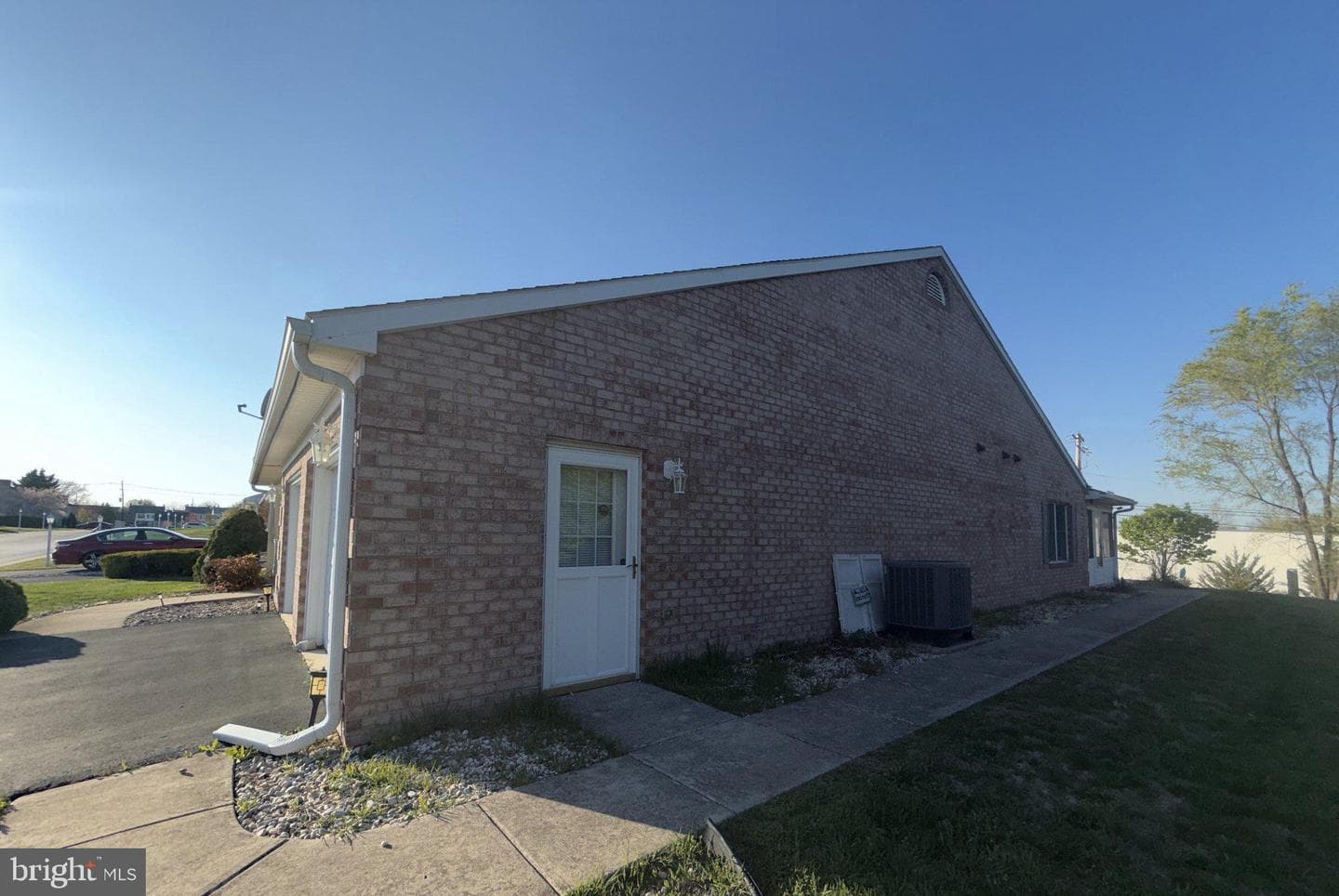 756 Largo Drive photo 3