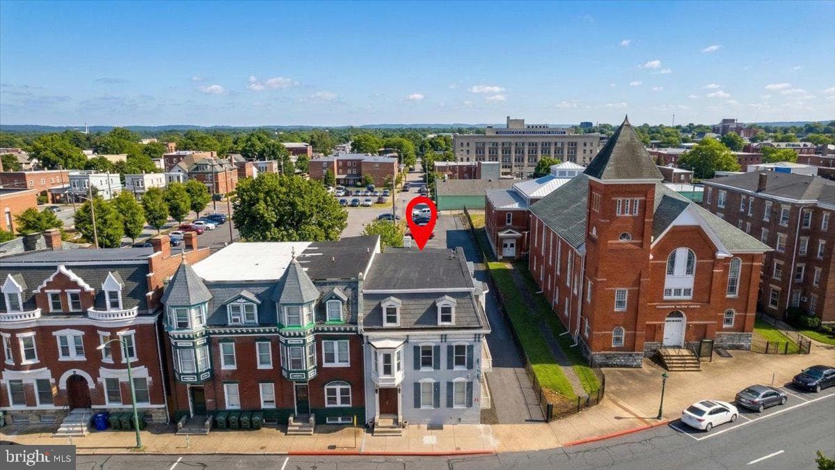 140 S Potomac Street photo 39