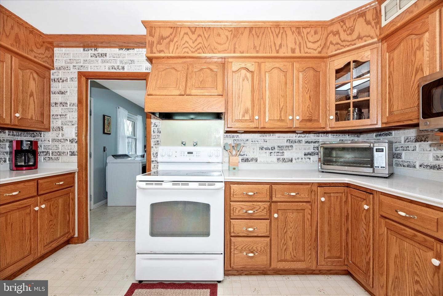 19845 Toms Road photo 16