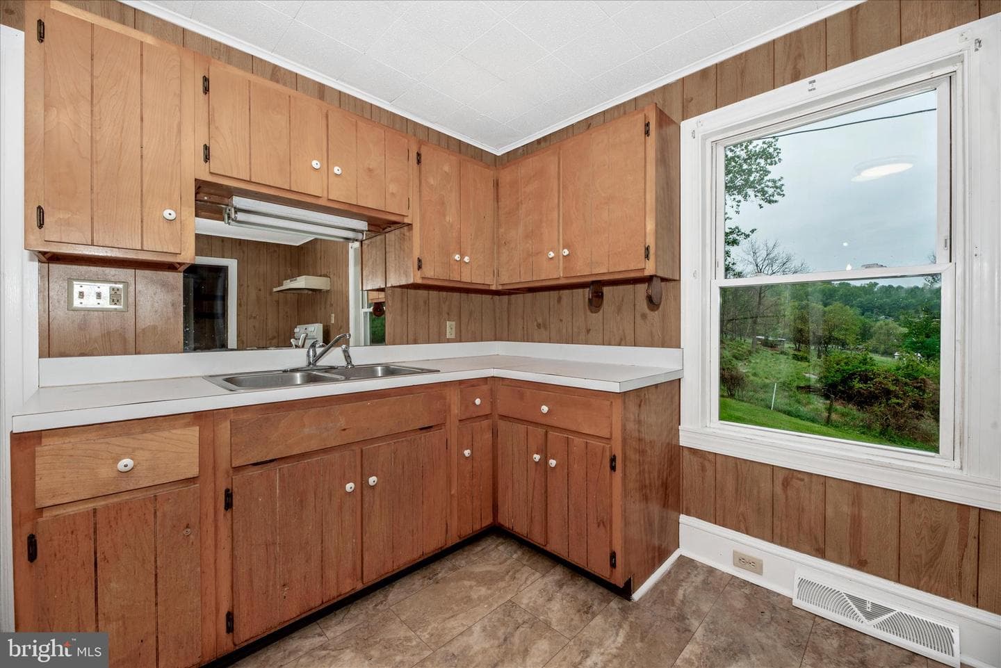 6419 Zittlestown Road photo 15