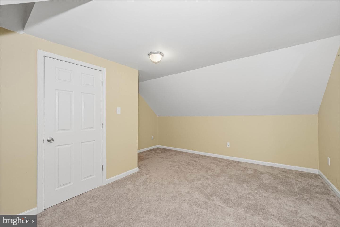 16300 Kaiser Court photo 27