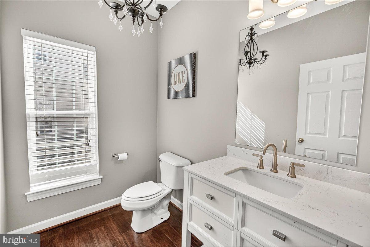 18250 Misty Acres Drive photo 25