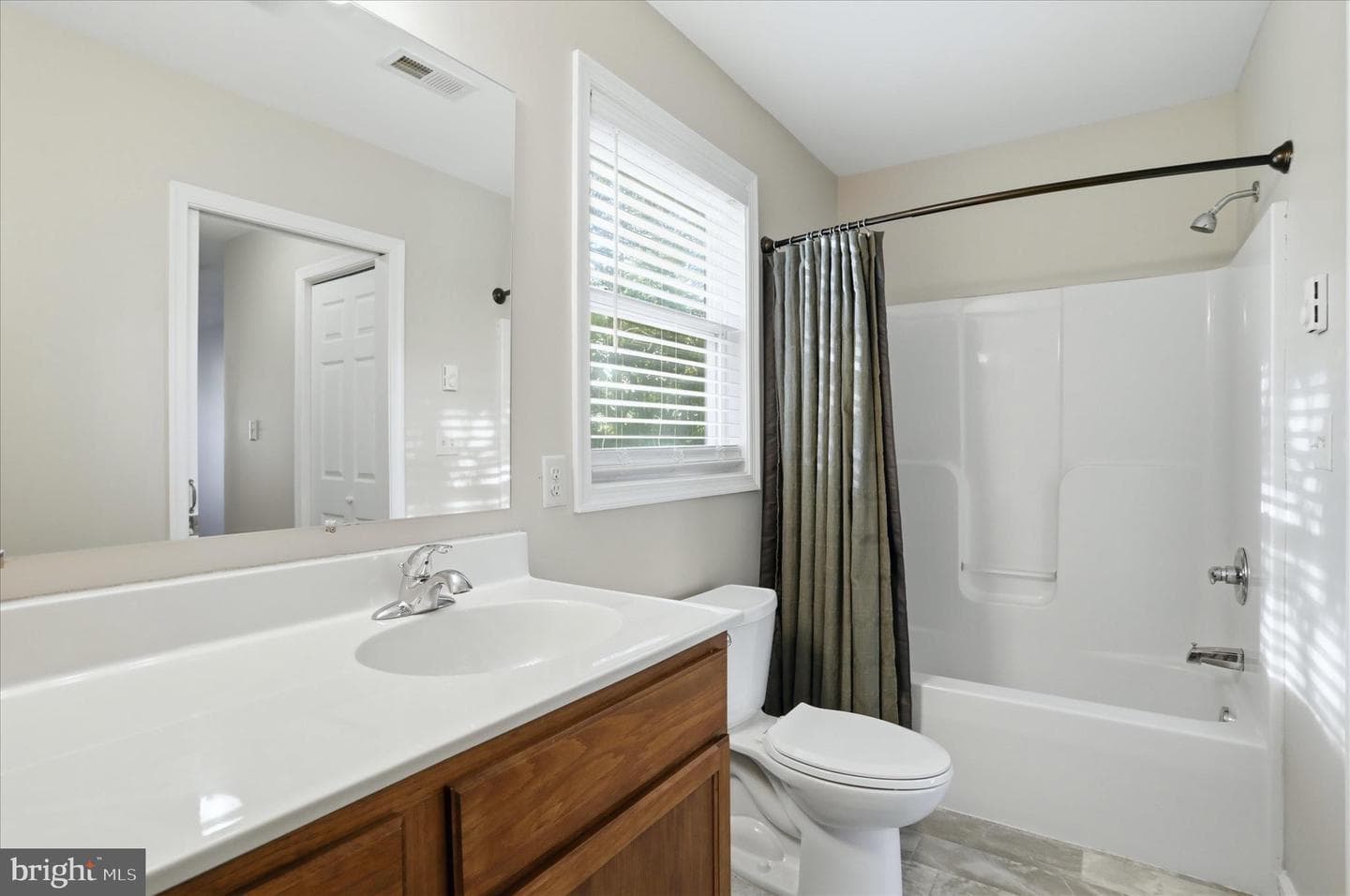 342 Fridinger Avenue photo 24