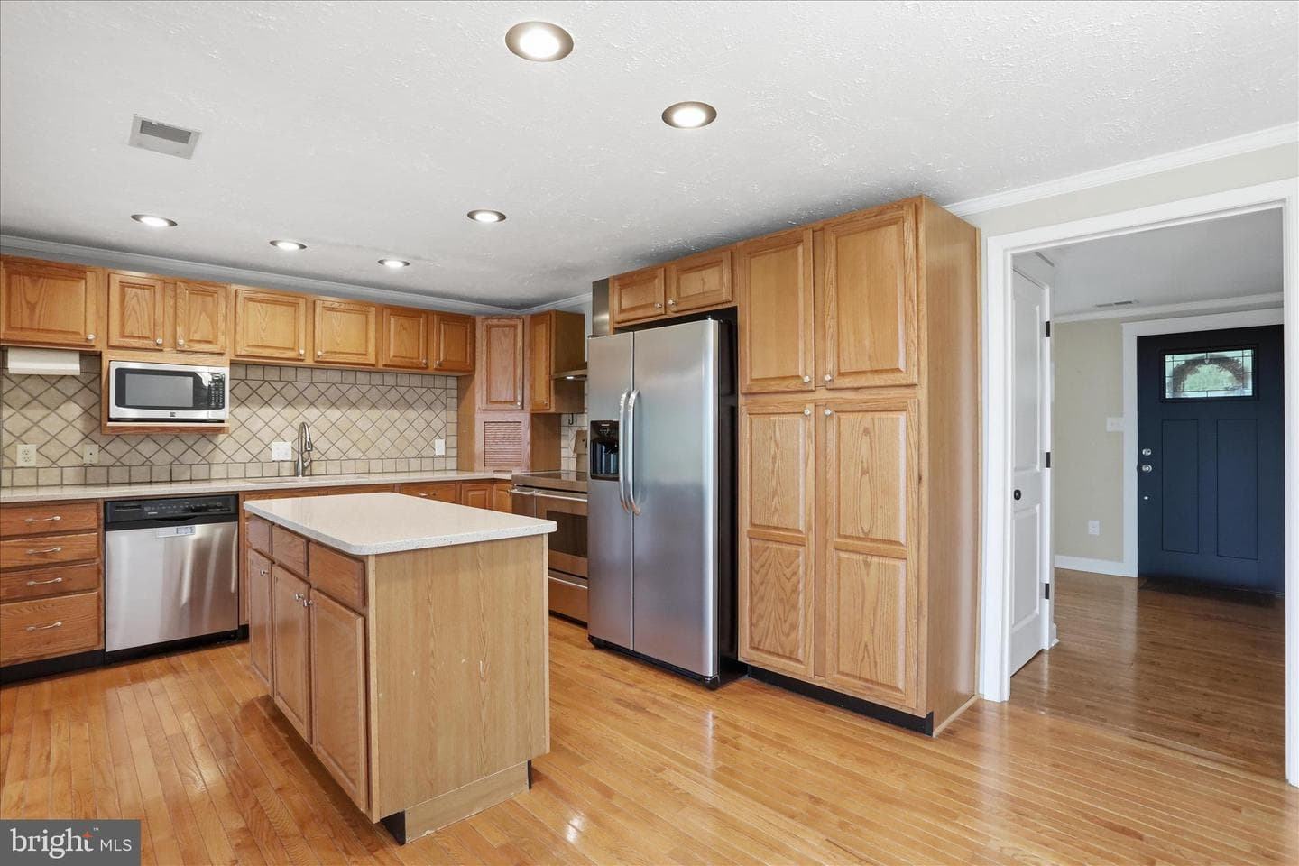 13812 Countryside Drive photo 13