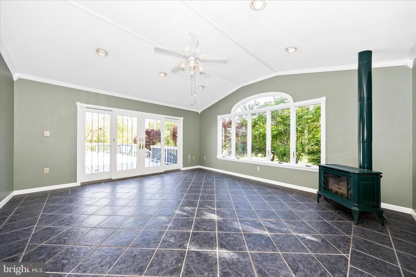 10901 Hopewell Road photo 23