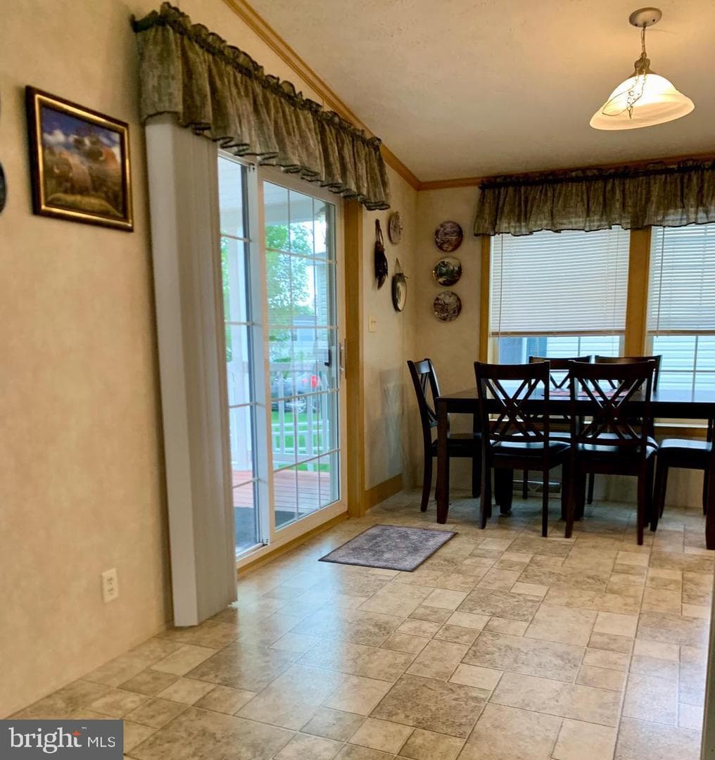 11312 Hawthorne Ct photo 9
