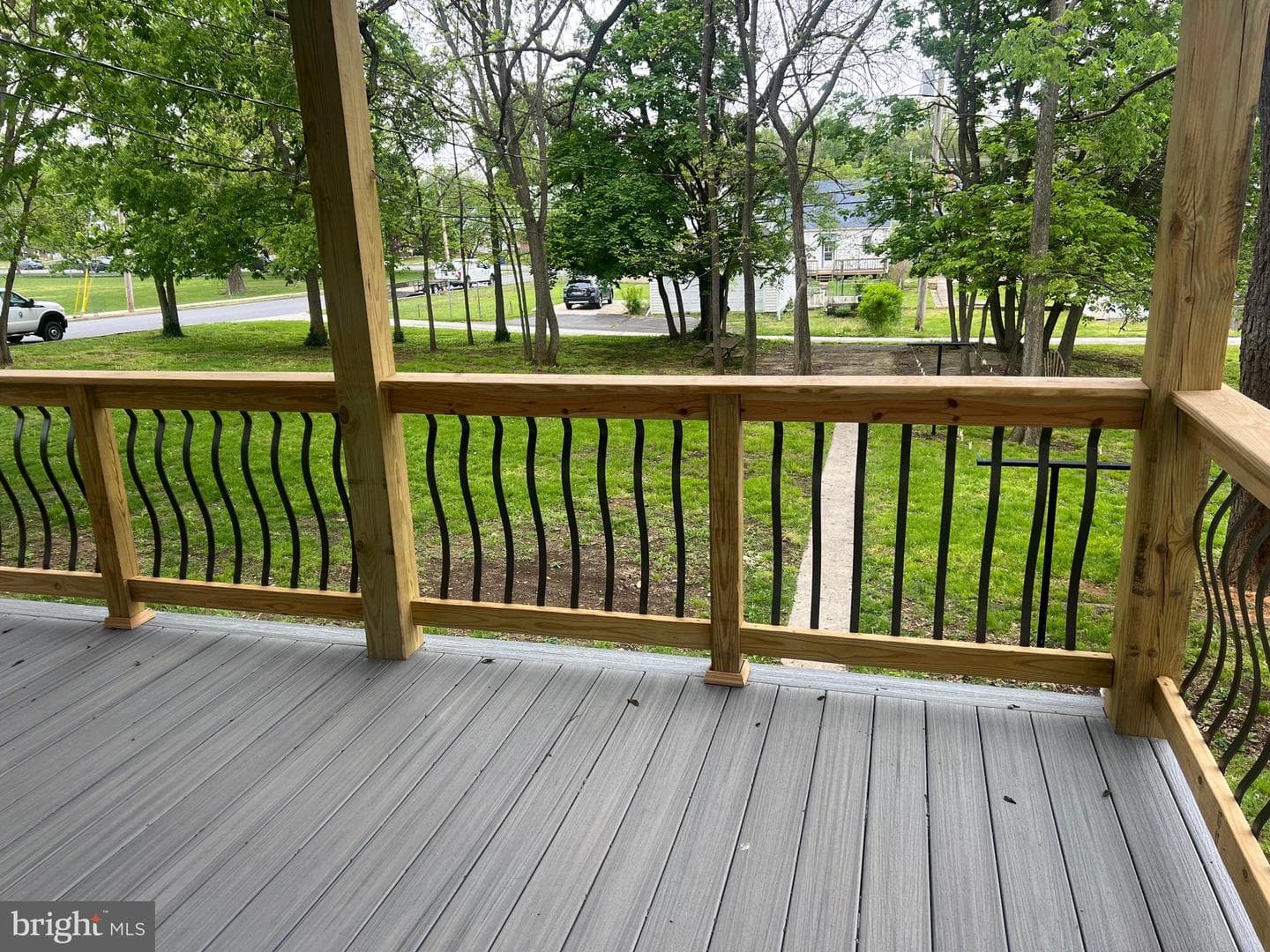 1005 Woodland Way photo 11