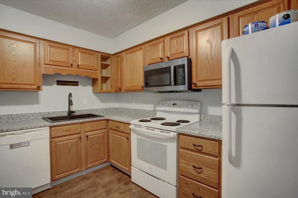 1018 Brinker Drive photo 10