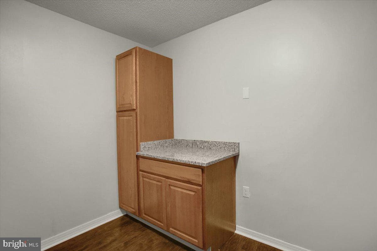 1018 Brinker Drive photo 11