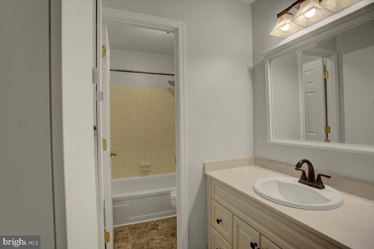 1018 Brinker Drive photo 15