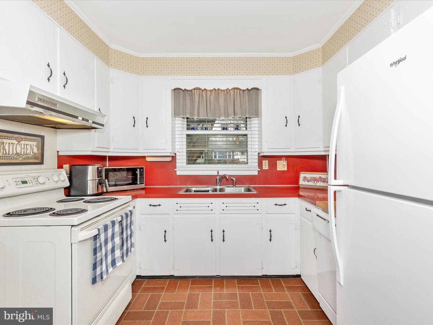 13315 Apple Hill Drive photo 23