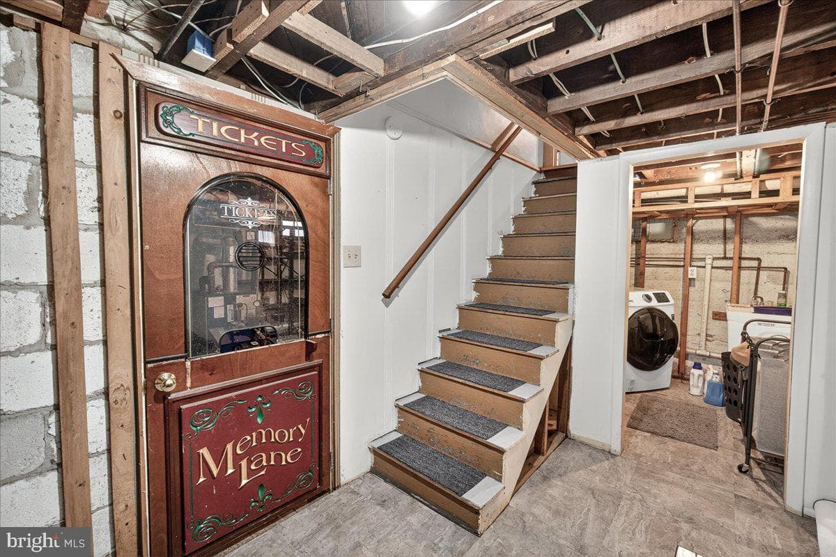 1131 Oak Hill Avenue photo 32