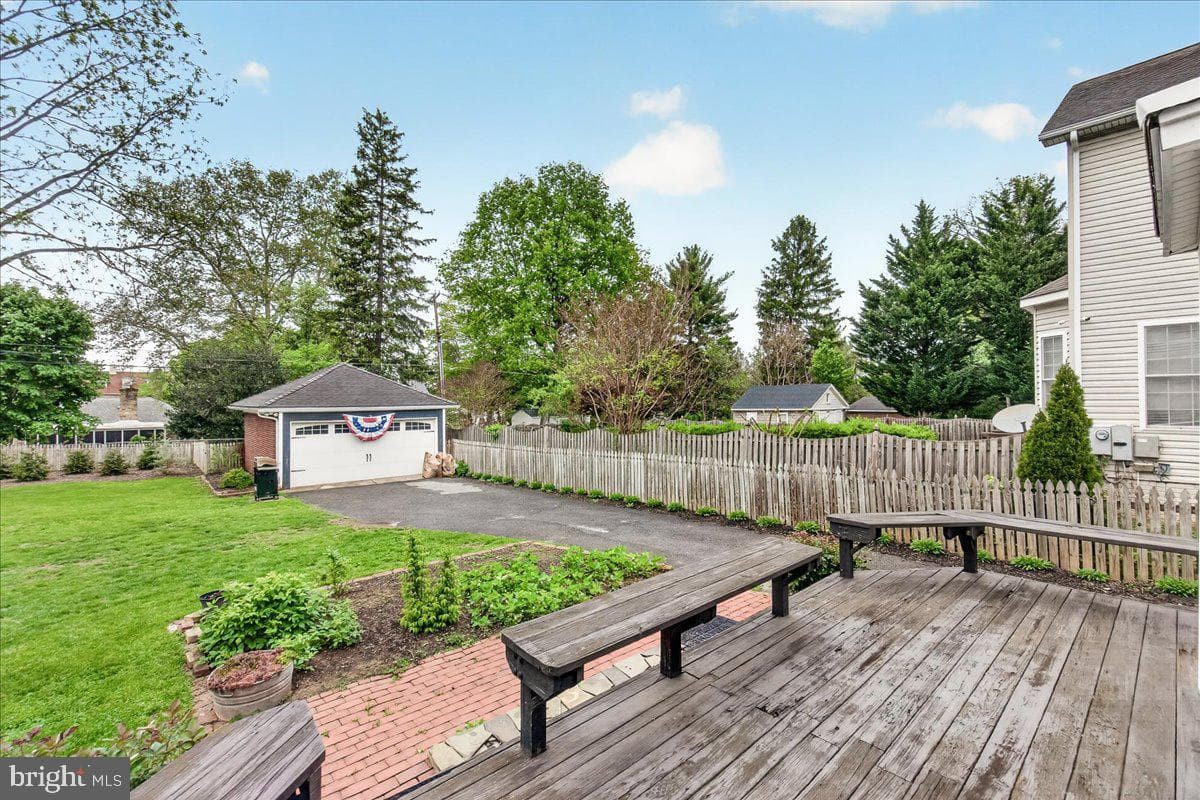 1131 Oak Hill Avenue photo 42