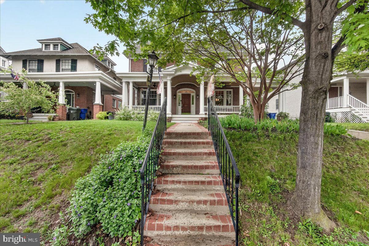 1131 Oak Hill Avenue photo 50