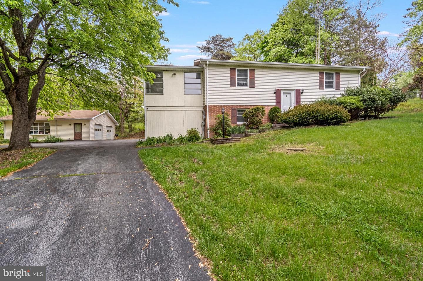 12139 Walnut Point W photo 1