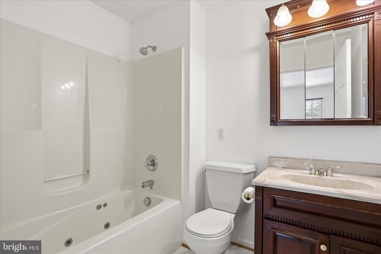 1038 Matthew Court photo 21