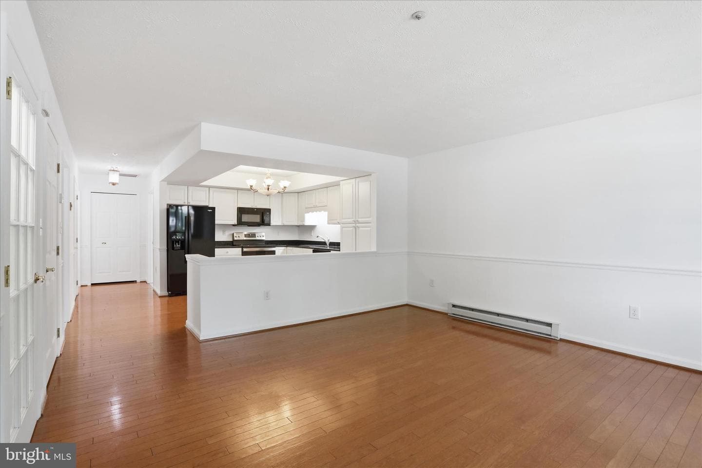 1038 Matthew Court photo 5