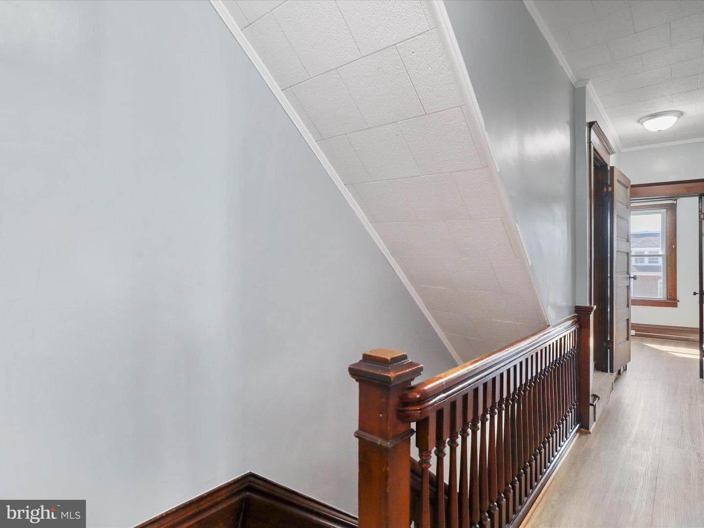 319 West Side Avenue photo 18