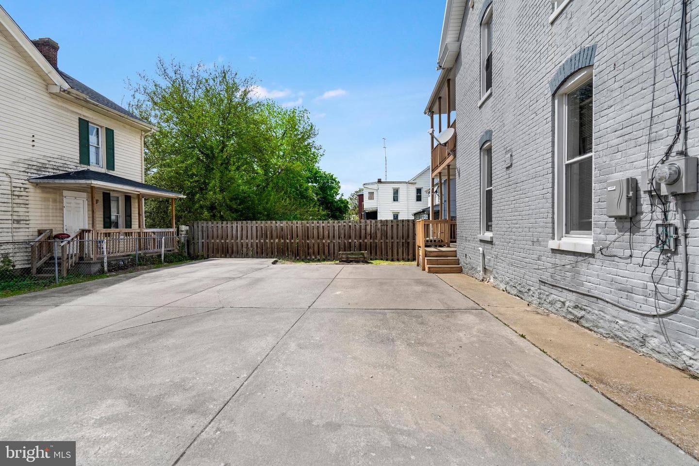 247 N Mulberry Street photo 4