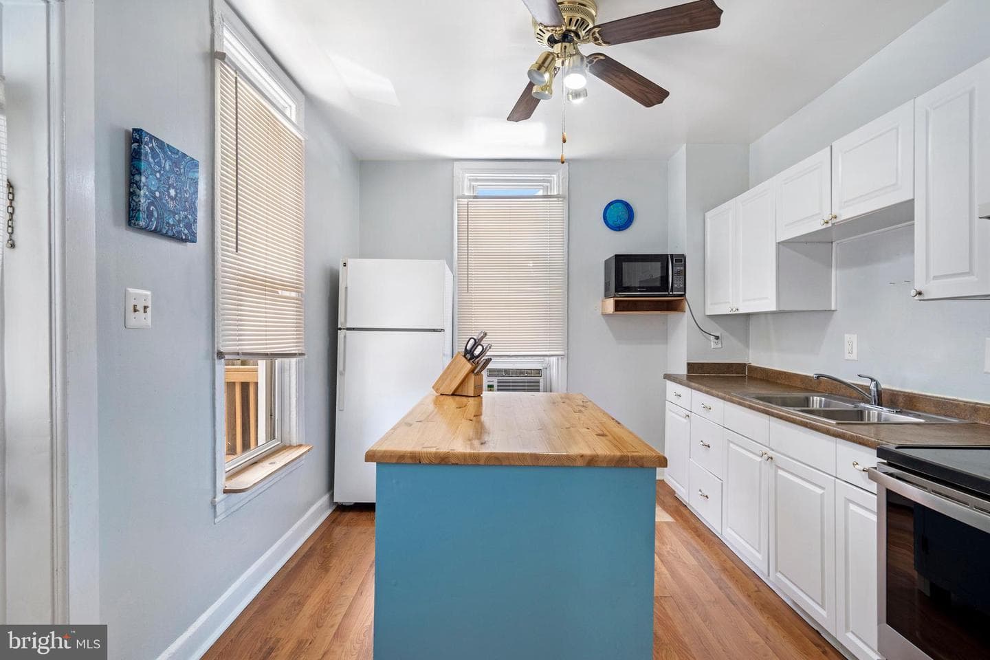 247 N Mulberry Street photo 9