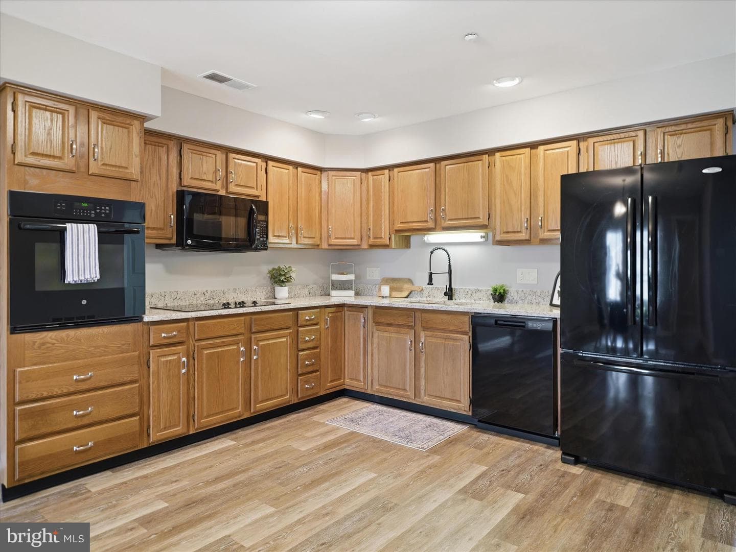 142 Sunflower Drive photo 12