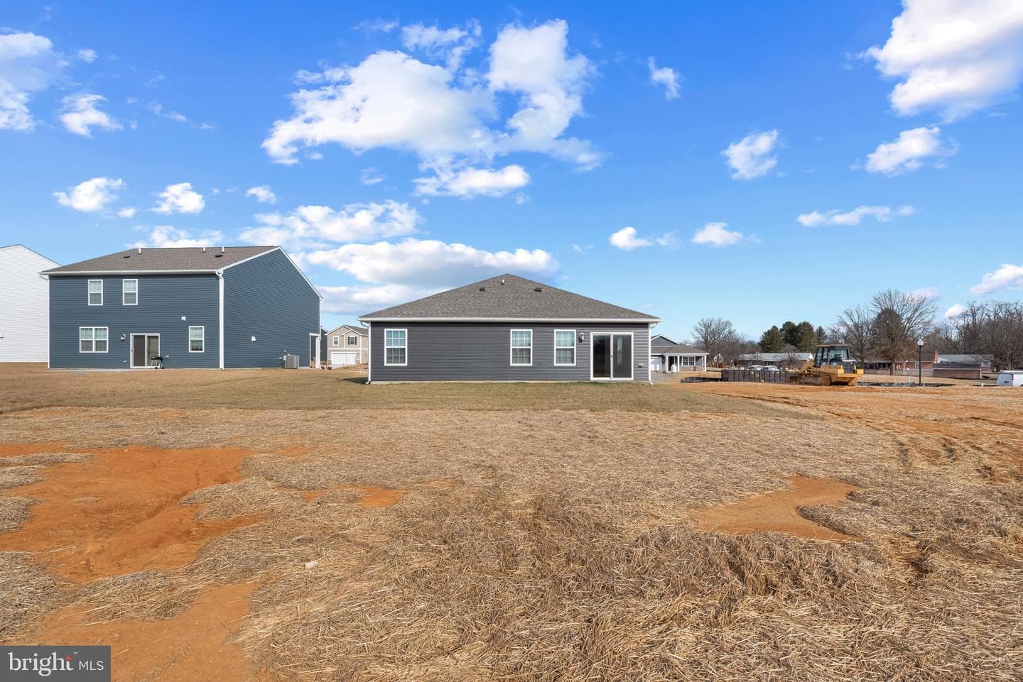 640 Armstrong Avenue photo 32