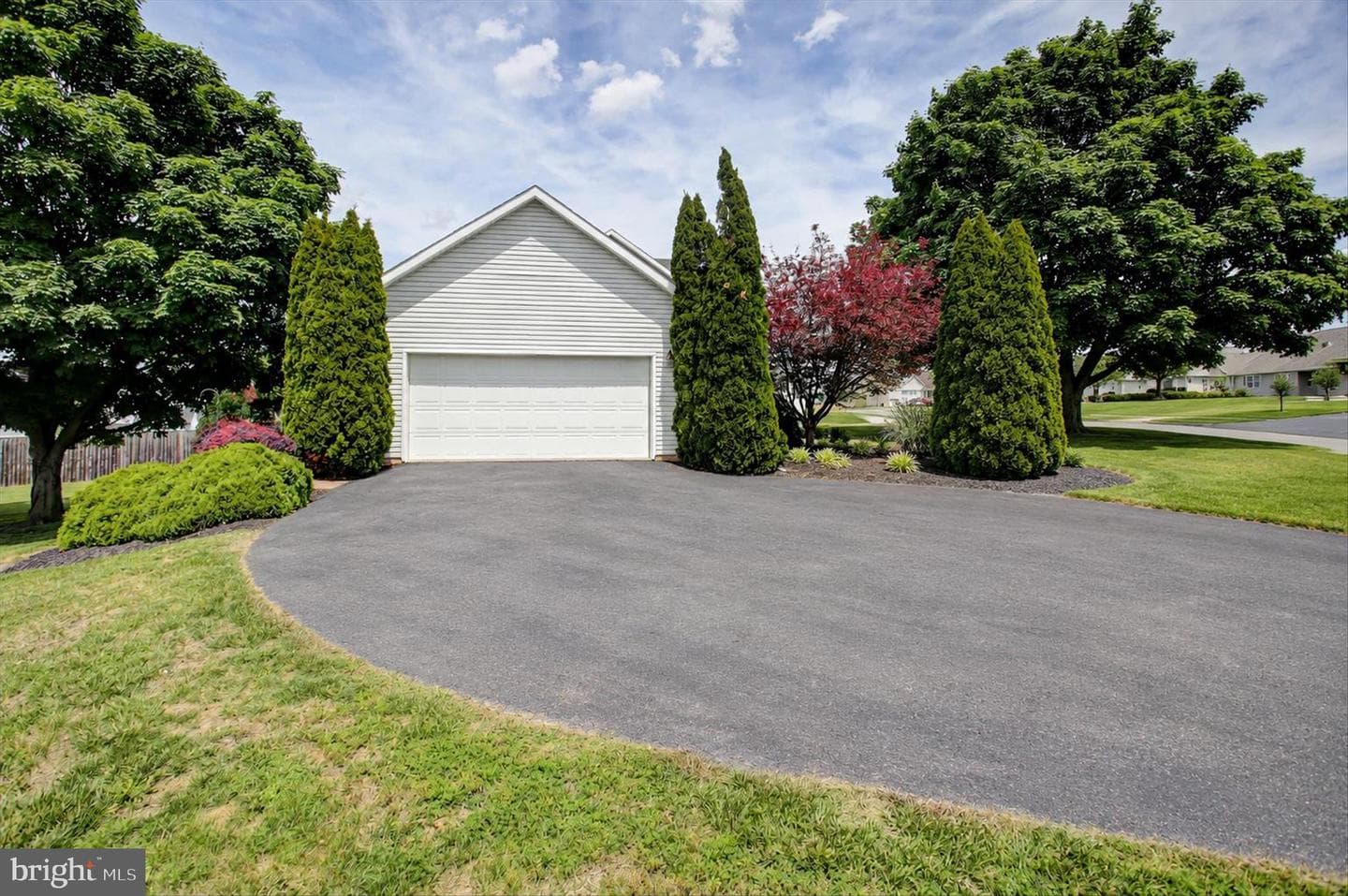 13418 Wellspring Drive photo 9