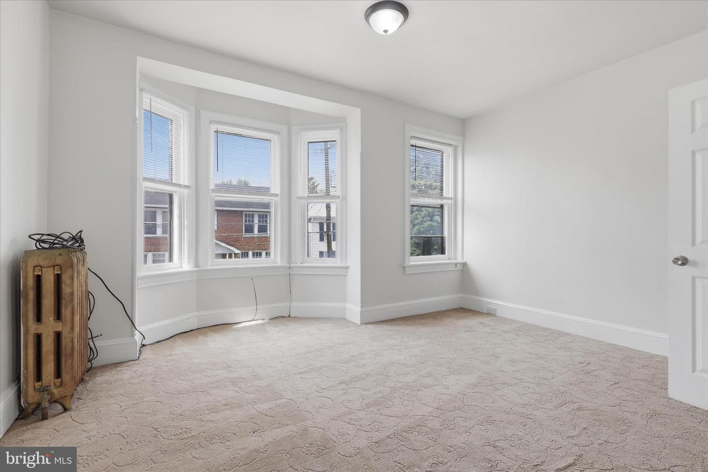 40 Fairground Avenue photo 23