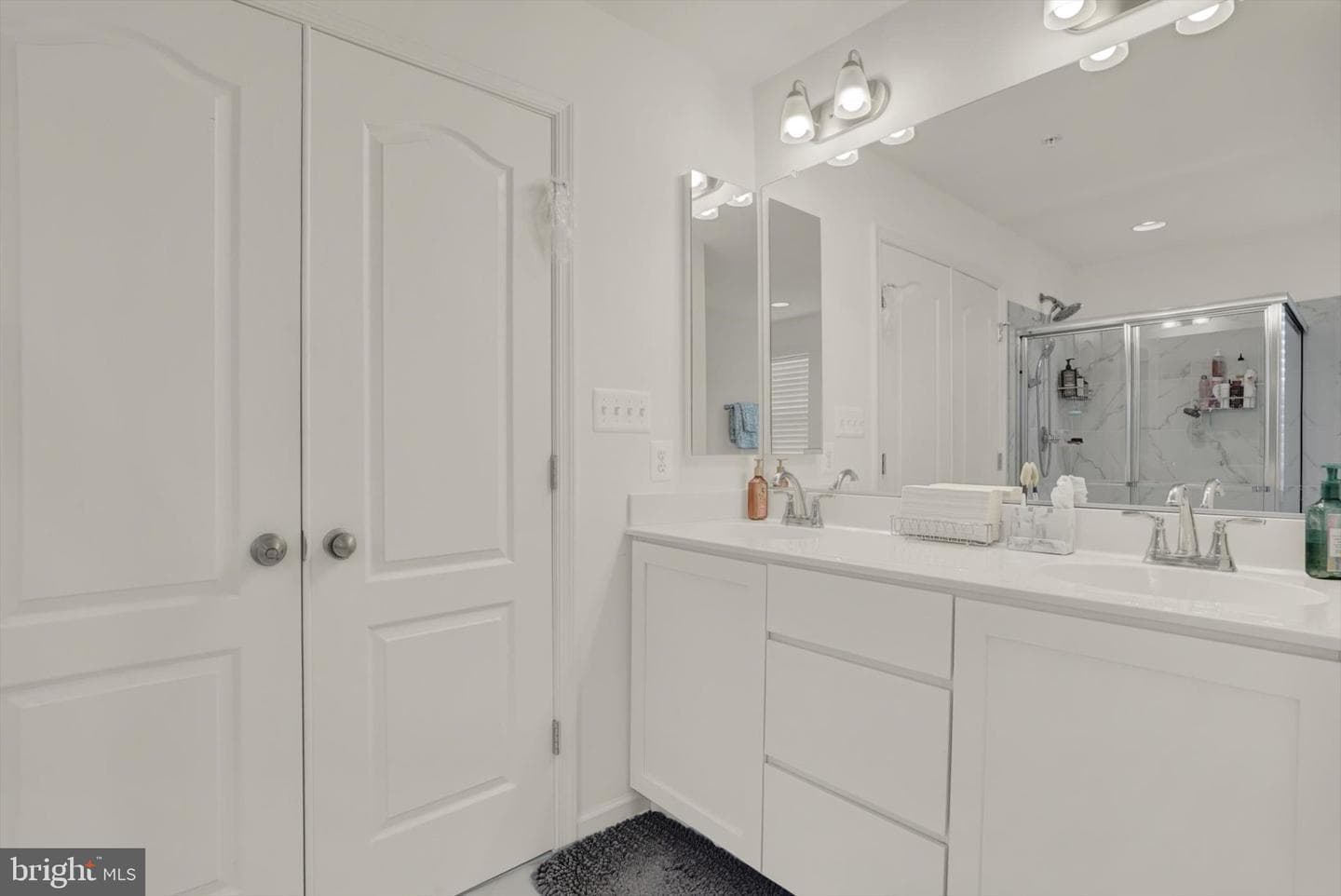 18234 Petworth Circle photo 20