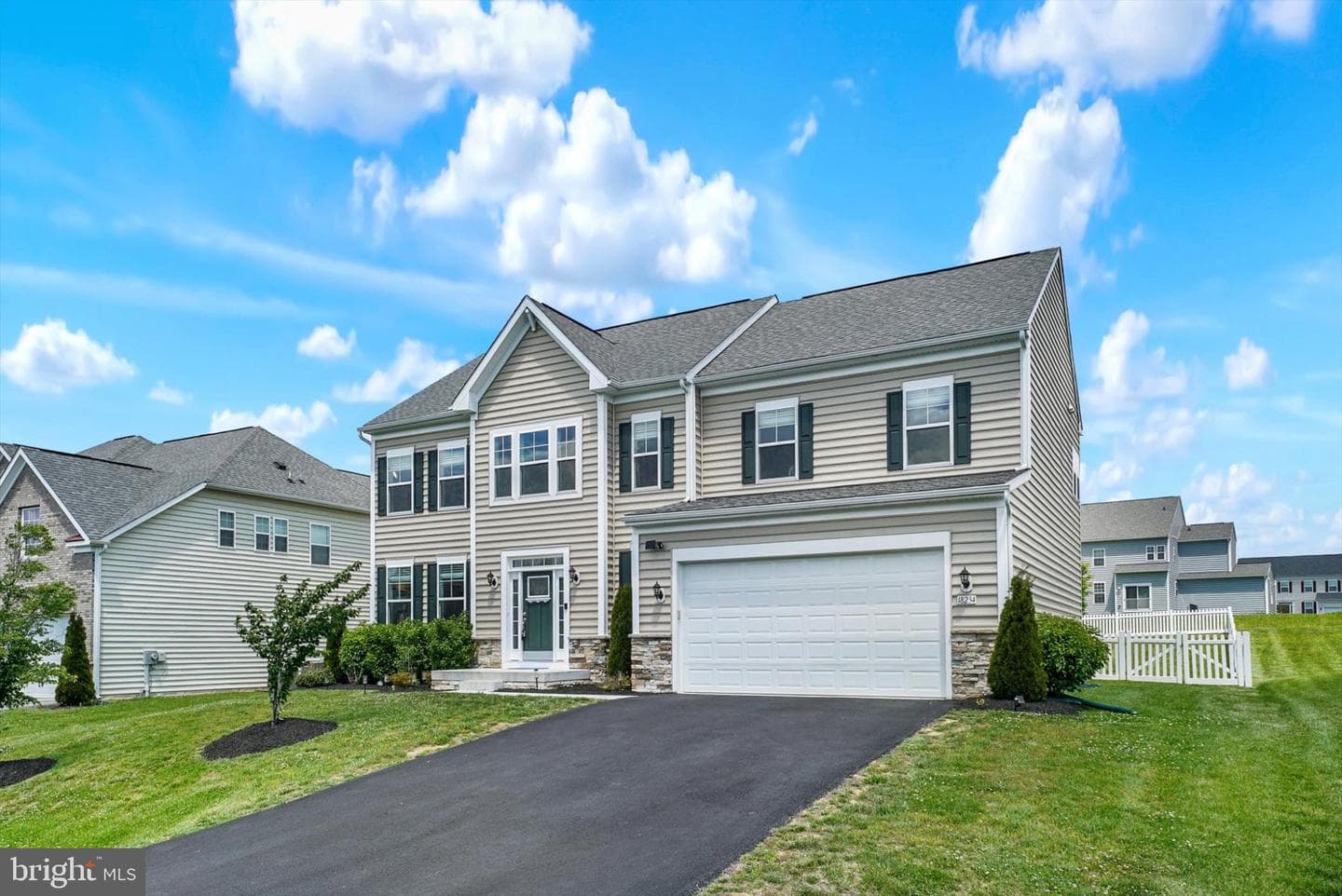 18234 Petworth Circle photo 3