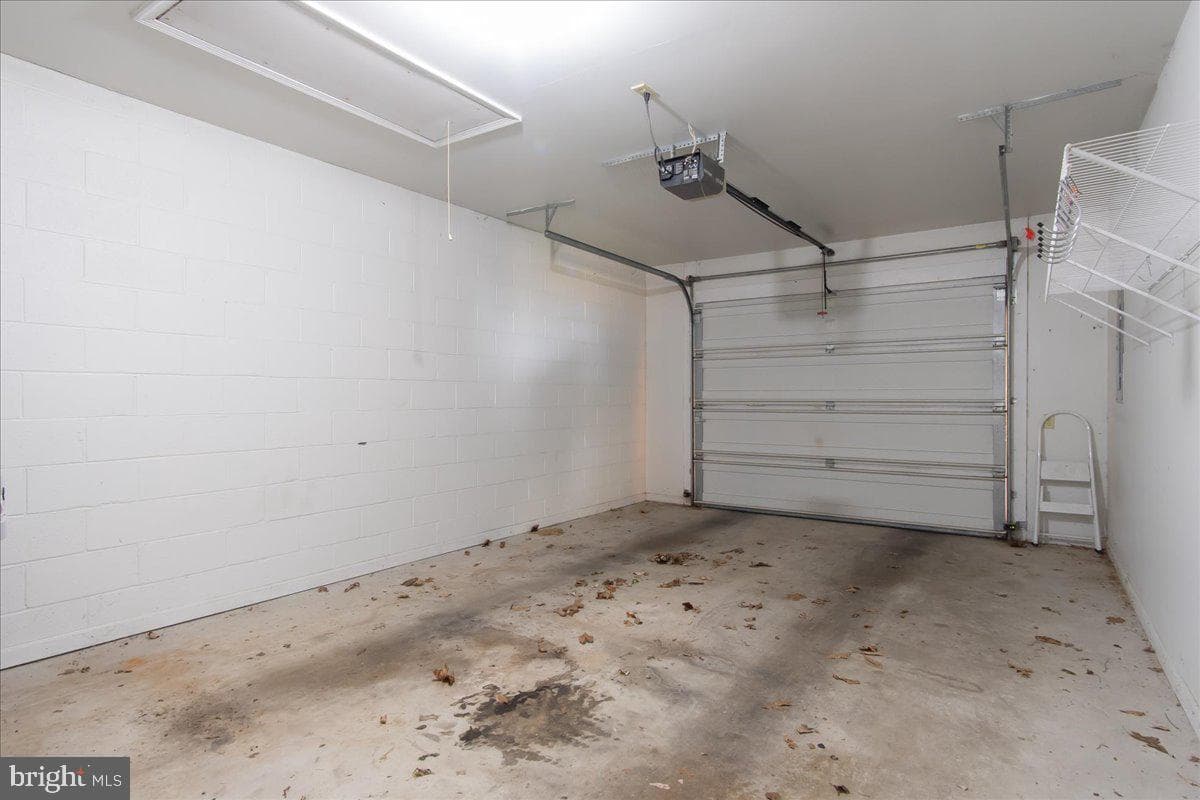 13401 Cherry Tree Circle photo 27