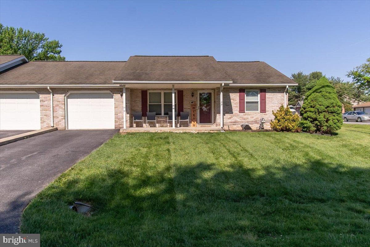 13401 Cherry Tree Circle photo 5
