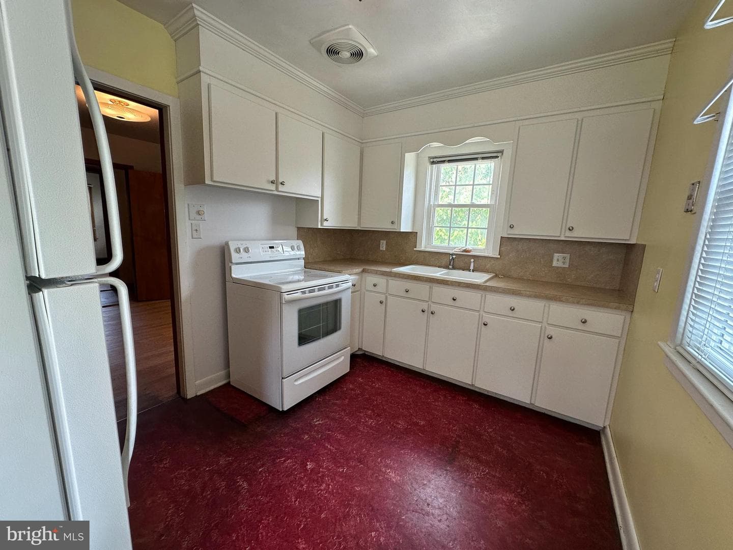 1204 Virginia Avenue photo 36