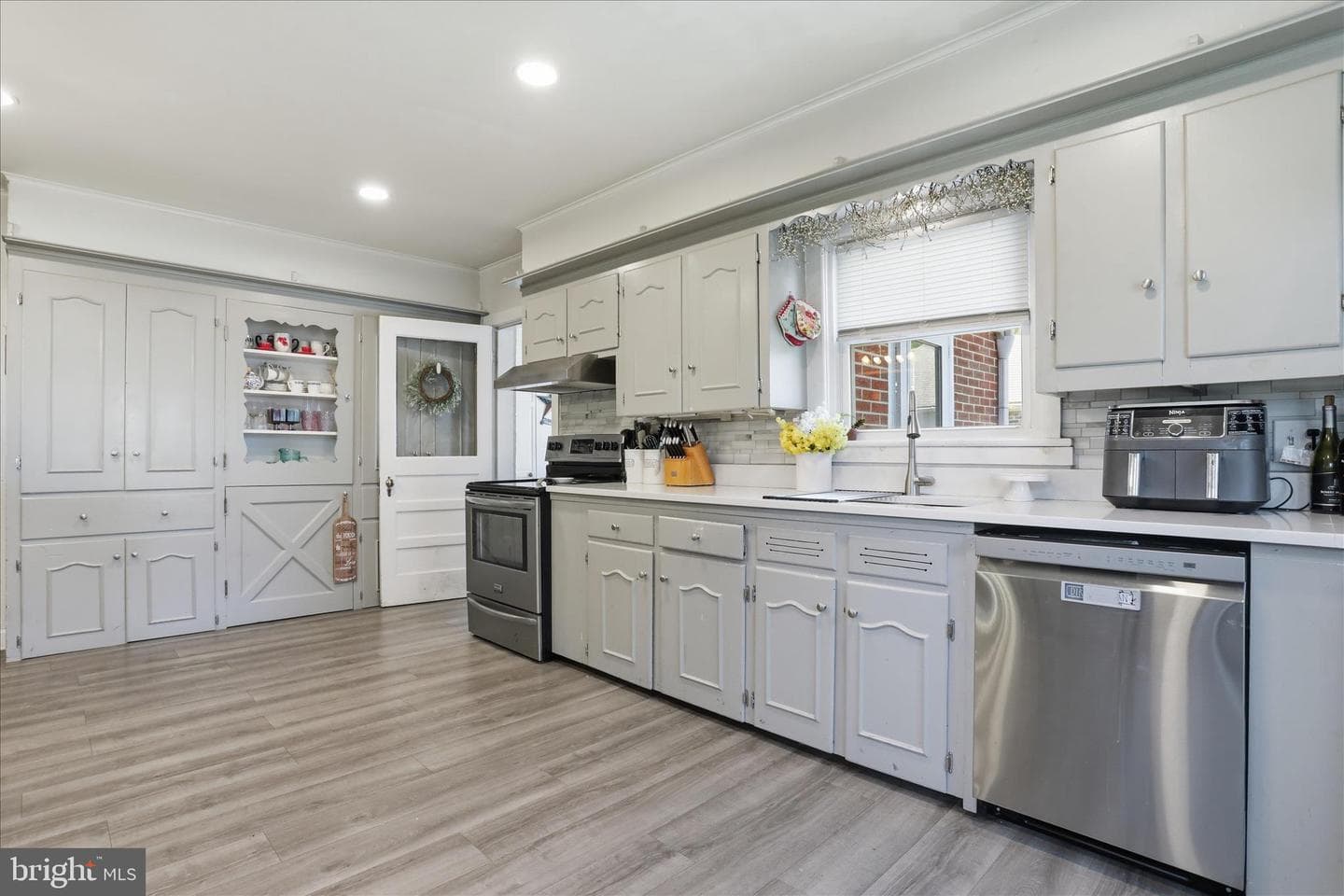 13526 Spriggs Road photo 26