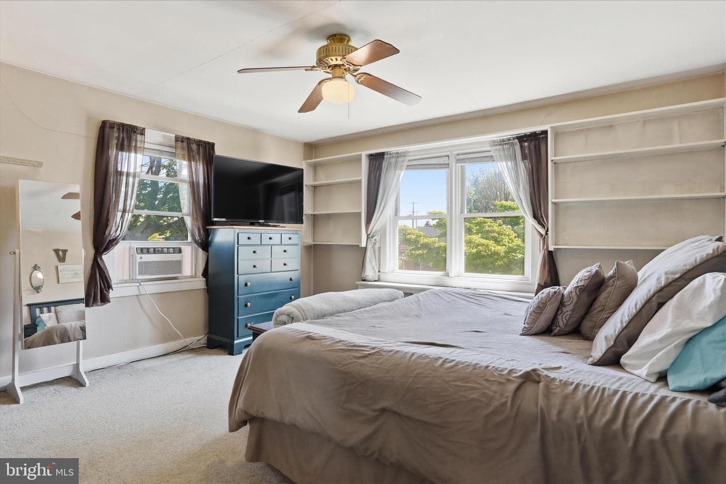 13526 Spriggs Road photo 36