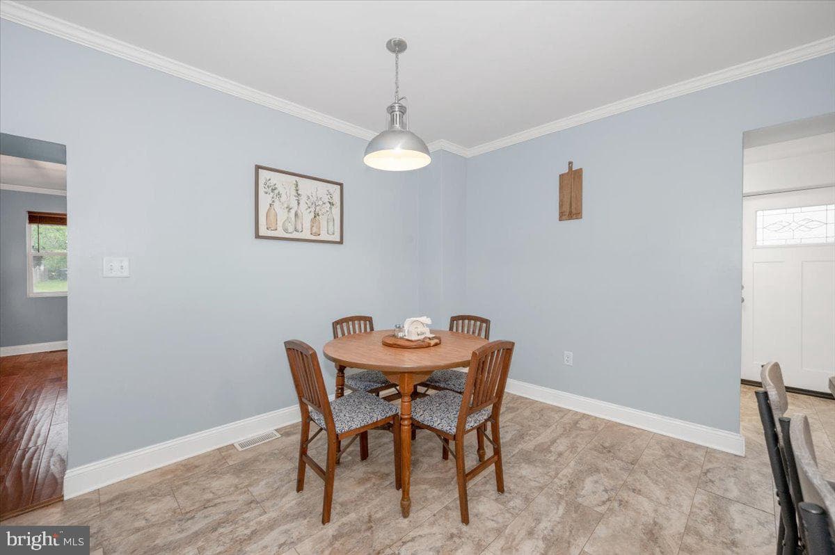 343 Jefferson Street photo 10