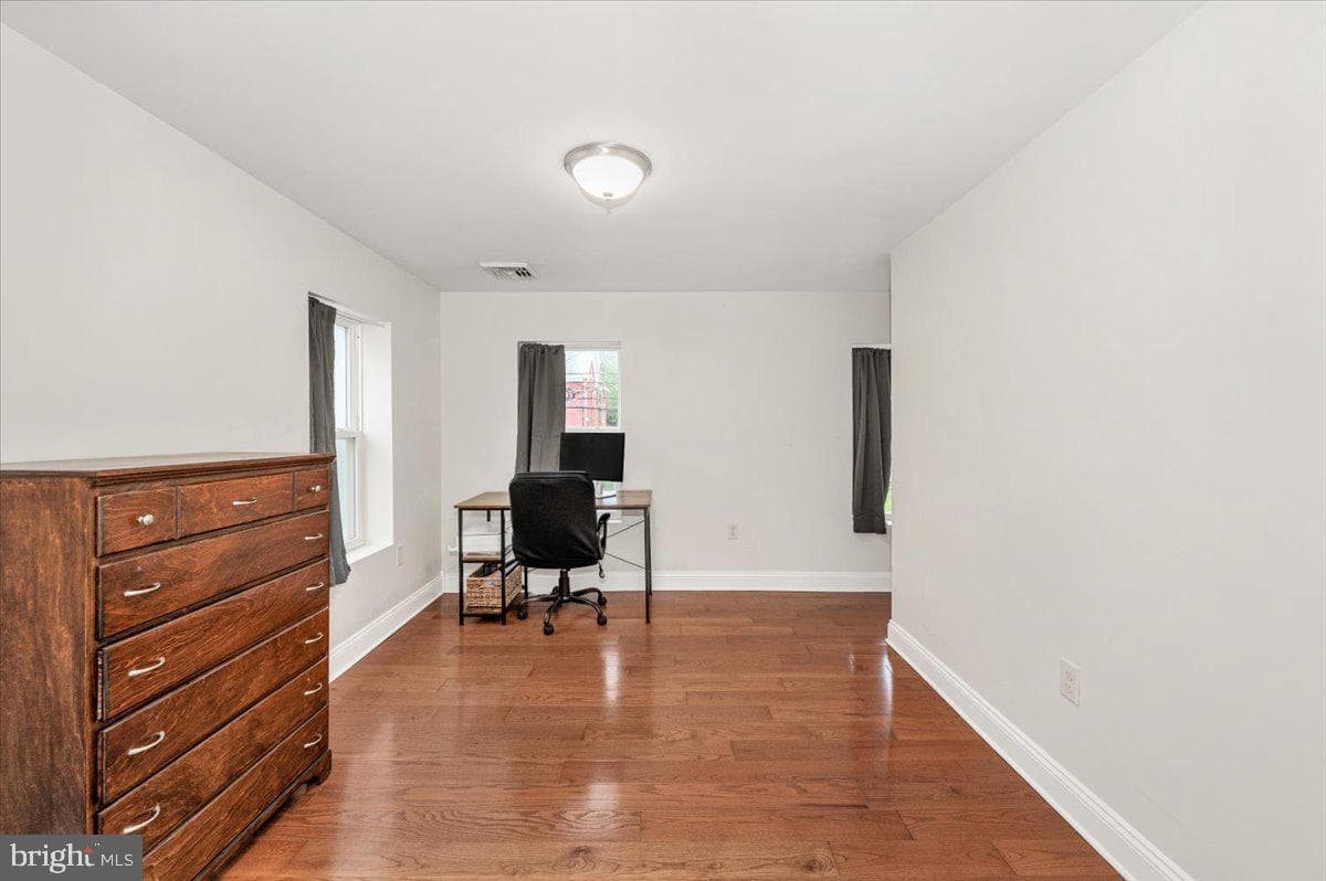 343 Jefferson Street photo 26