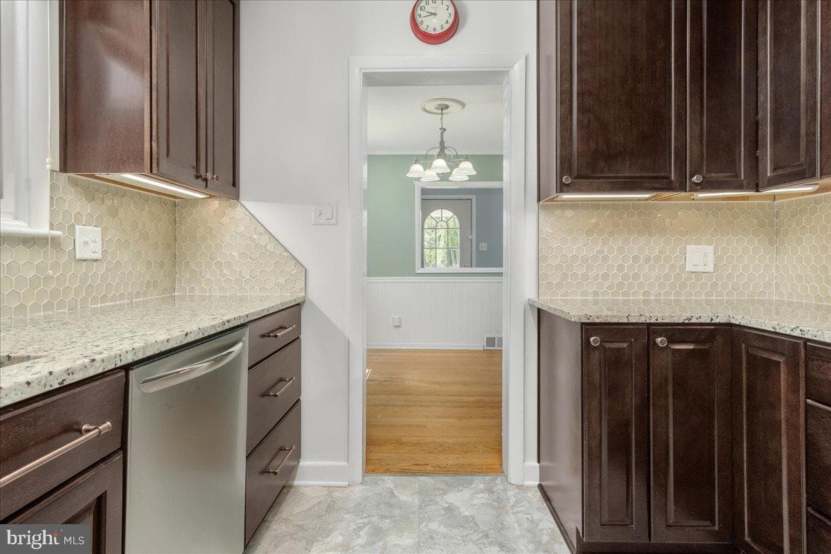 13318 Fairgreen Circle photo 16
