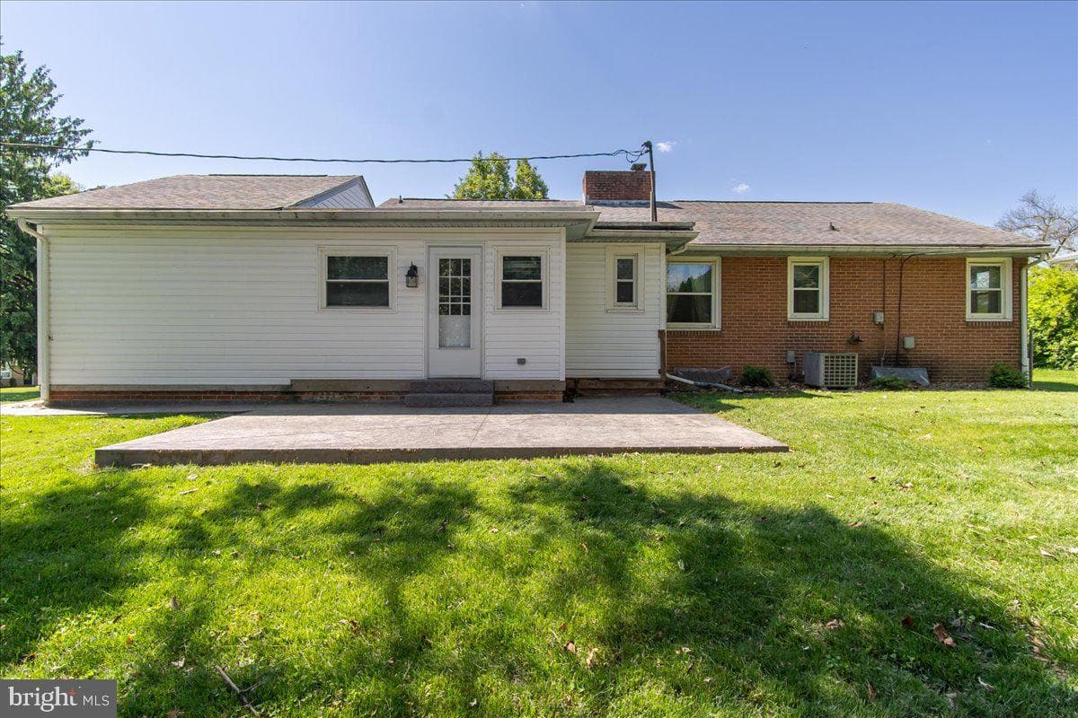 13318 Fairgreen Circle photo 37
