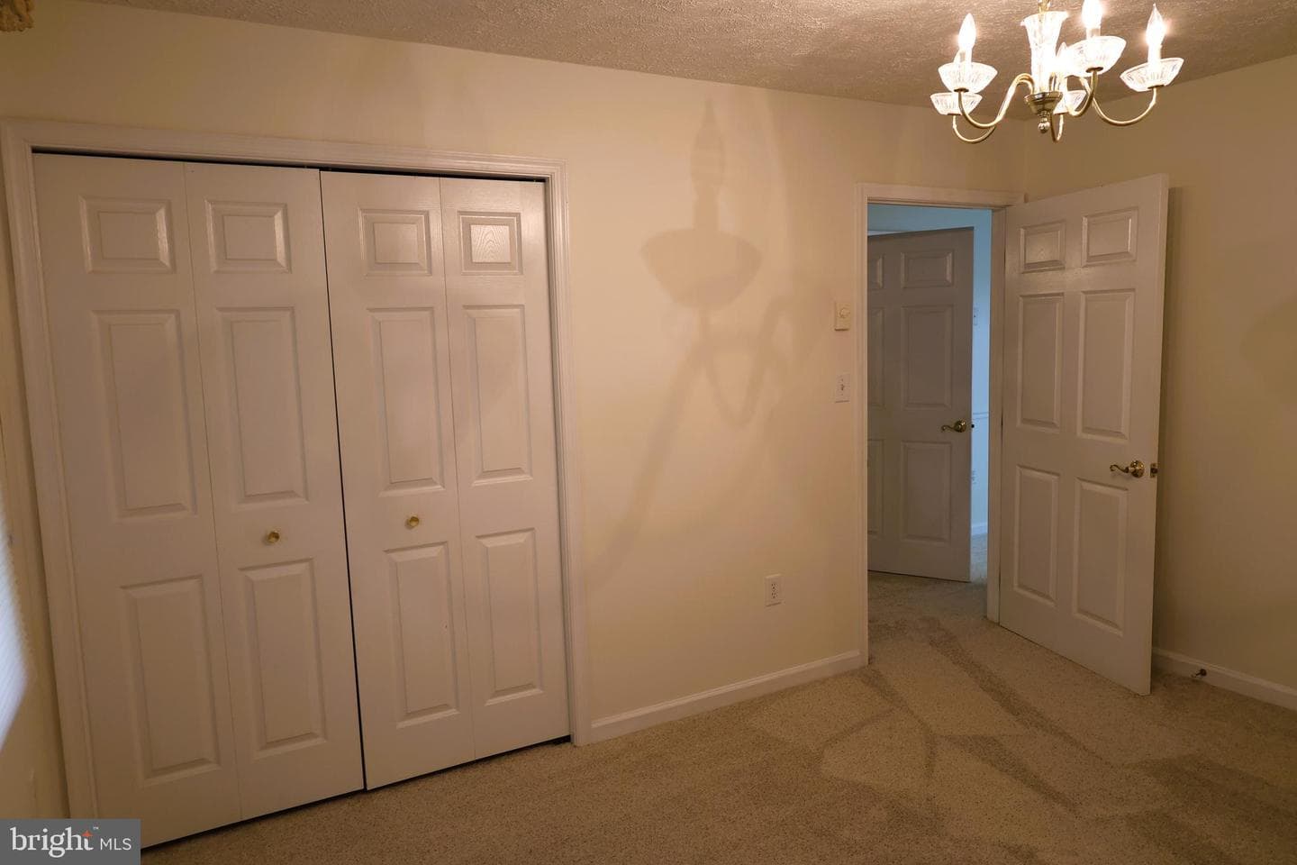 1025 Matthew Court photo 19