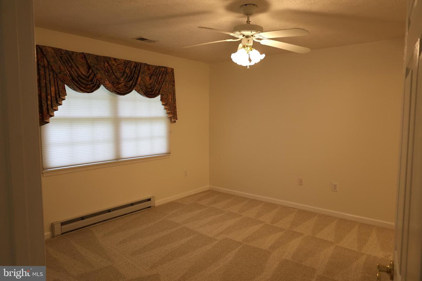 1025 Matthew Court photo 20